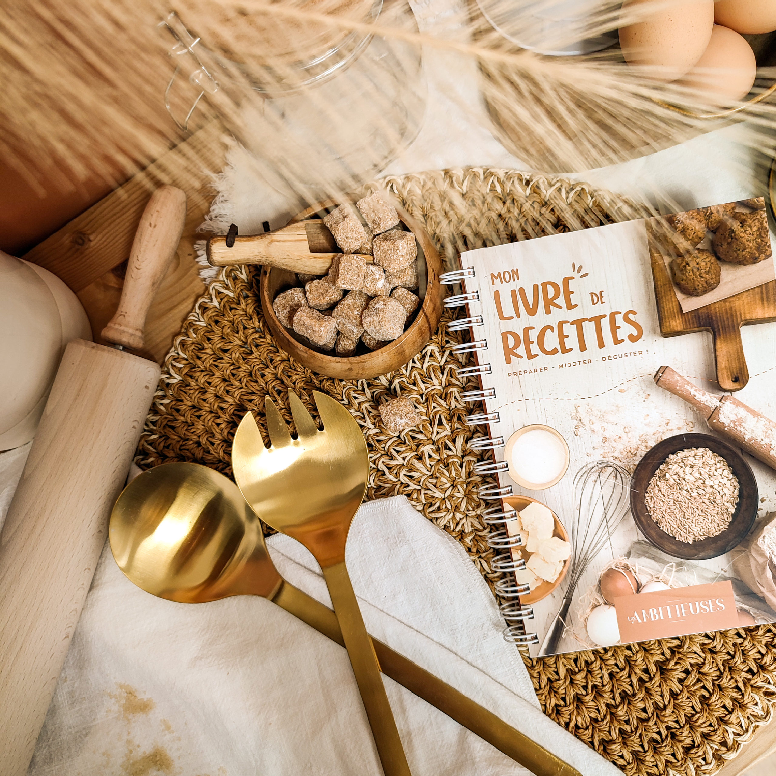 Livre de recettes Marron à remplir avec 14 recettes exclusives