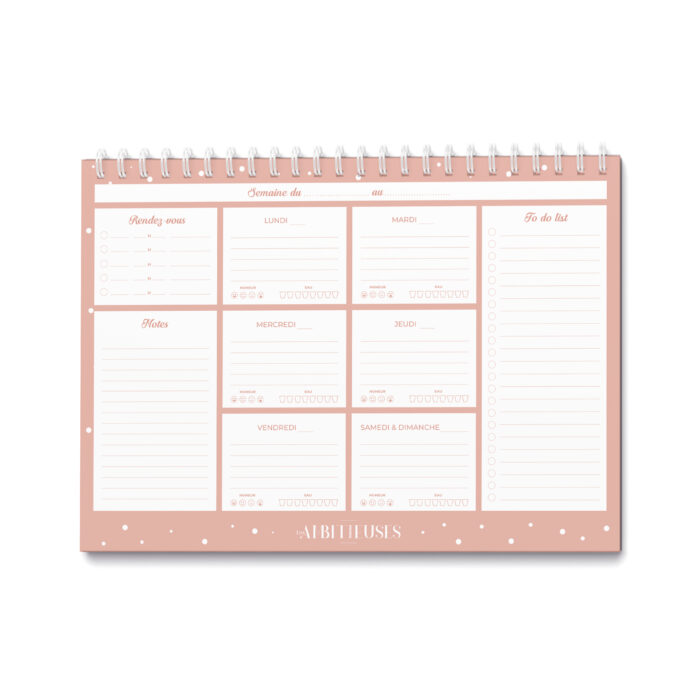 Organisateur de semaine cocooning rose intérieur fond blanc