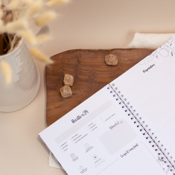 Intérieur carnet de recettes à remplir
