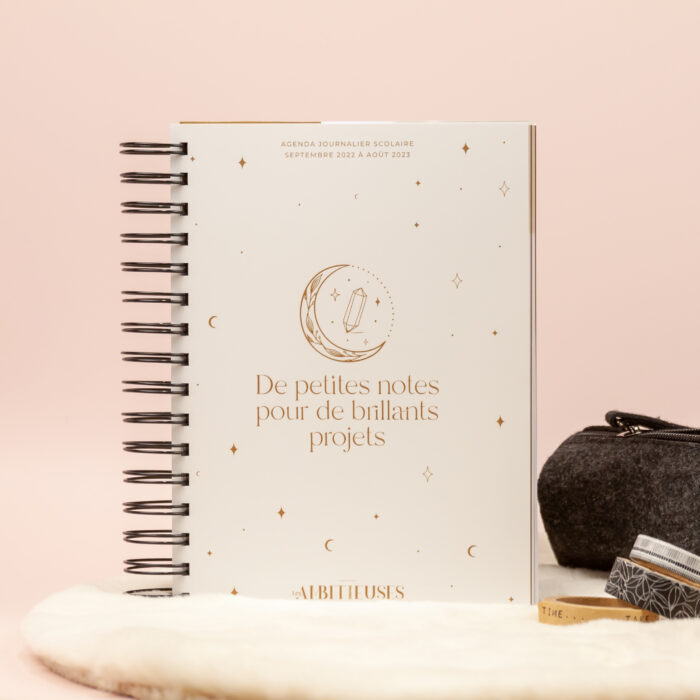 Agenda scolaire blanc